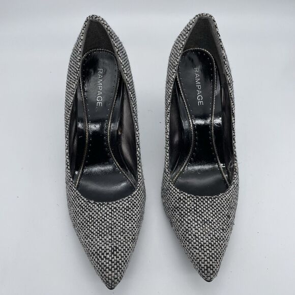 RAMPAGE Pointed Toe"Nicki" Classic Pumps 3.5 Inch Women’s 9 Black & White Fabric - Picture 16 of 16